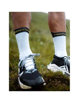 pro racing socks v4 0 trail grey dawn ceylon yellow